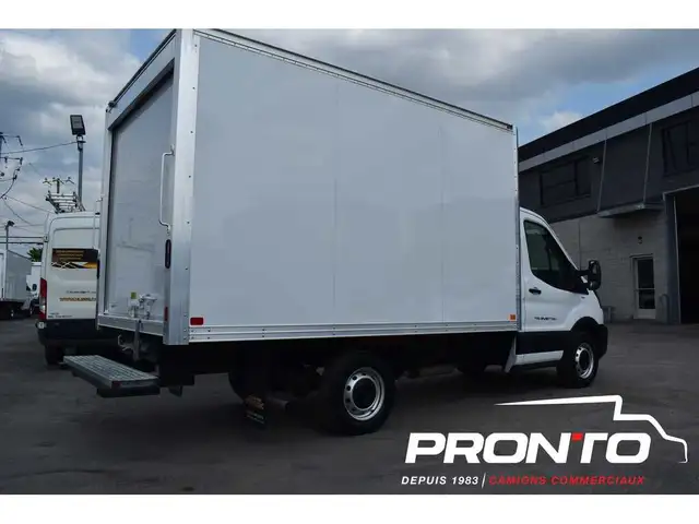 2022 Ford Transit T-250 ** Cube 12 pieds ** Roue Simple ** Garan in Cars & Trucks in Laval / North Shore - Image 11
