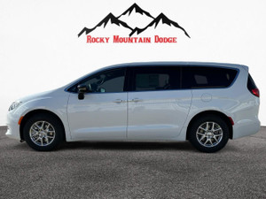 2025 Chrysler Grand Caravan SXT