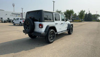 This 2025 JEEP WRANGLER 4-DOOR SPORT has the following options Cloth Low-Back Bucket Seats, Apple Ca... (image 8)
