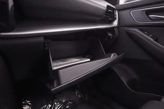 2021 Nissan Rogue SV AWD, Panoramic roof, Electric Seats, Apple  in Cars & Trucks in Mississauga / Peel Region - Image 31