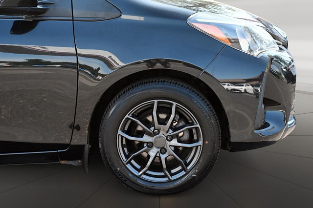 2019 Toyota Yaris Hatchback LE + HATCH BACK + 54623 KM LE HB FWD in Cars & Trucks in Longueuil / South Shore - Image 4