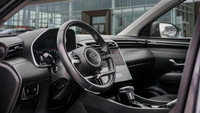 *Heated Seats, Apple CarPlay, Android Auto, Heated Steering Wheel, Adaptive Cruise Control! * Highwa... (image 8)
