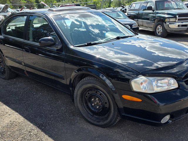 2000 Nissan Maxima SE in Cars & Trucks in Peterborough - Image 2
