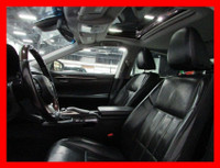 2017 LEXUS ES350 CARFAX VERIFIED, CLEAN TITLE 232,000KM AUTOMATIC TRANSMISSION SILVER EXTERIOR ON BL... (image 8)