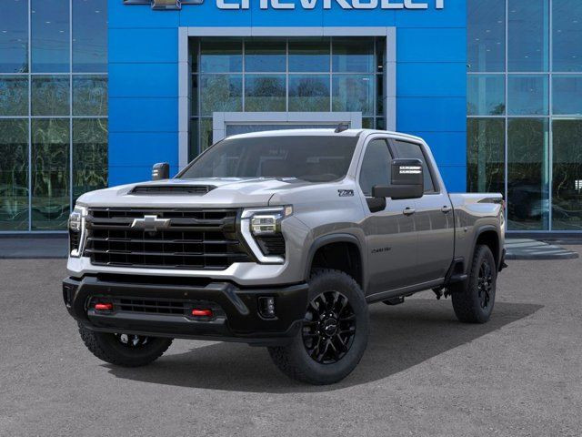 2025 Chevrolet Silverado 2500HD LT in Cars & Trucks in Calgary - Image 2