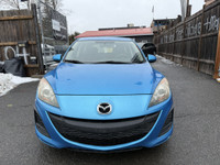Check out this 2011 Mazda MAZDA3 Hatchback! With a sleek blue exterior and spacious interior, this c... (image 4)