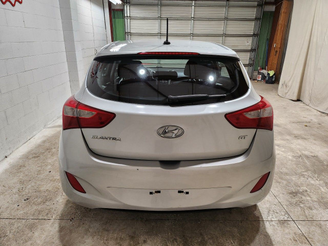 2014 Hyundai Elantra GT in Cars & Trucks in Windsor Region - Image 3