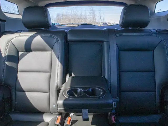 2024 GMC Terrain SLT - Lane Keeping Assist in Cars & Trucks in Belleville - Image 47