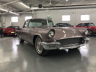 1957 FORD THUNDERBIRD in Cars & Trucks in City of Toronto - Image 2