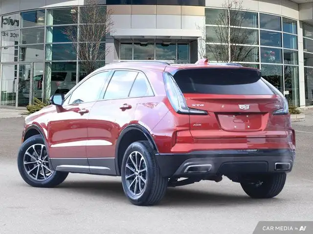 2024 Cadillac XT4 AWD | Sport | Dual Panel Sunroof in Cars & Trucks in Oshawa / Durham Region - Image 5