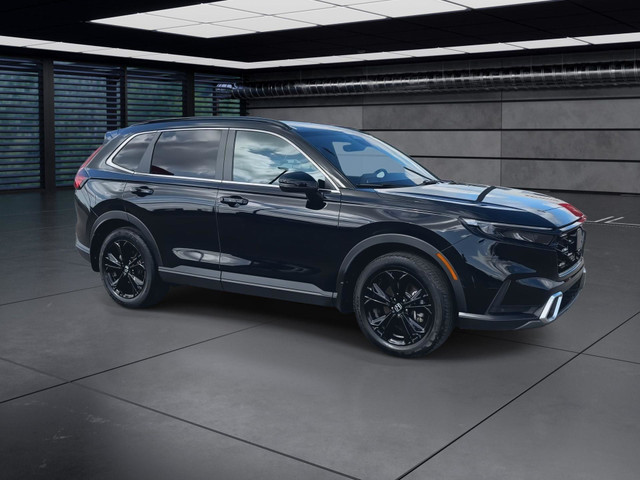 2023 Honda CR-V Hybrid Touring l Clean CarFax l Local Vehicle l  in Cars & Trucks in Calgary - Image 2