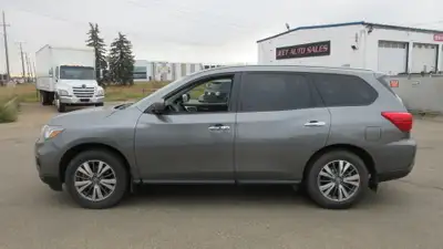 2020 NISSAN PATHFINDER S 4X4 for sale NEW ARRIVAL... - 3.5L V6 CYL - 4X4 7 PASSENGER - GAS - Minor H...