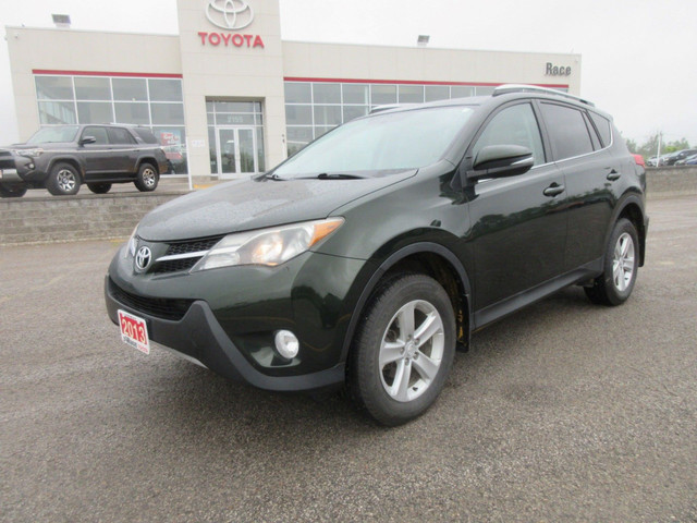 2013 Toyota RAV4 XLE AWD in Cars & Trucks in Kawartha Lakes