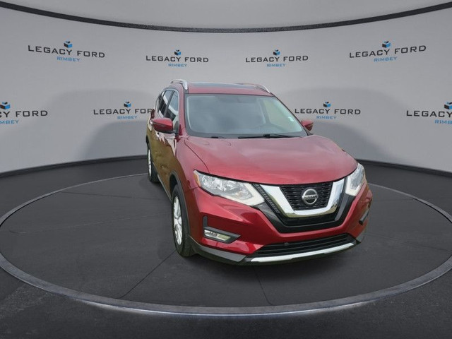 2018 Nissan Rogue AWD SV - Bluetooth - Heated Seats in Cars & Trucks in Edmonton - Image 2