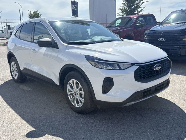2023 Ford Escape Active in Cars & Trucks in Calgary - Image 4