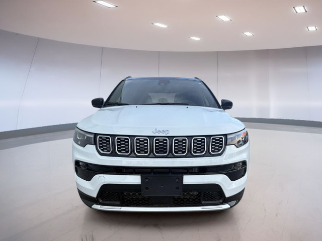 Jeep Compass Limited 4x4 2024 à vendre dans Autos et camions  à Laurentides - Image 2