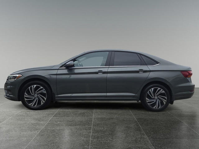 2019 Volkswagen Jetta Execline Auto Premium Bluetooth Backup Cam in Cars & Trucks in Calgary - Image 2