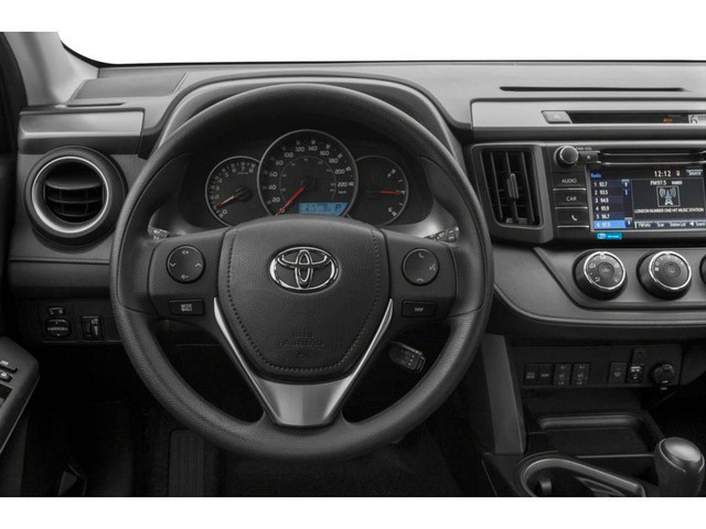 2018 Toyota RAV4 LE in Cars & Trucks in City of Toronto - Image 4