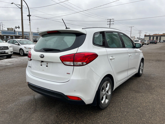 2015 Kia Rondo 4dr Wgn LX in Cars & Trucks in Regina - Image 3