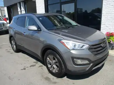 2013 Hyundai Santa Fe ' GRIS, INTERIEUR GRIS, SEULEMENT 114,000 KM, 2.4 LITRE, TRES-FIABLE ET ECONOM...