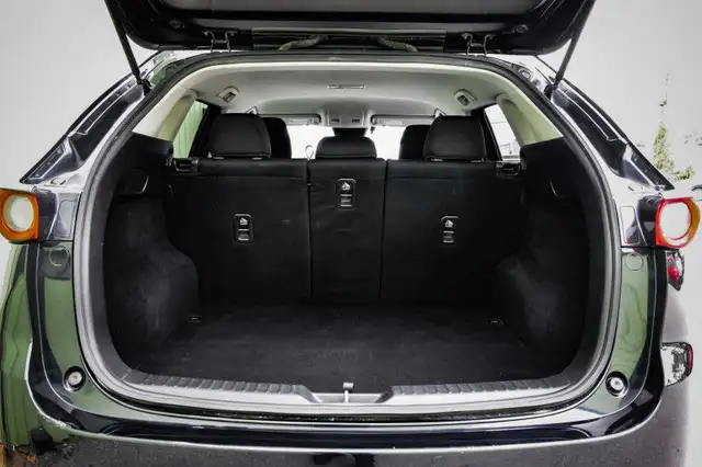 2019 Mazda CX-5 GX • HEATED SEATS • CP/AA • ACTIVE BRAKE ASSIST in Cars & Trucks in Ottawa - Image 7