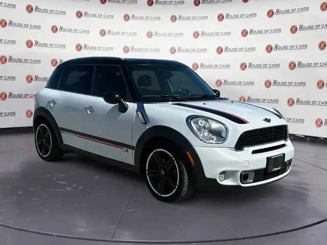 2012 MINI Cooper Countryman S ALL4 / Sunroof / Heated Seats in Cars & Trucks in Calgary - Image 10