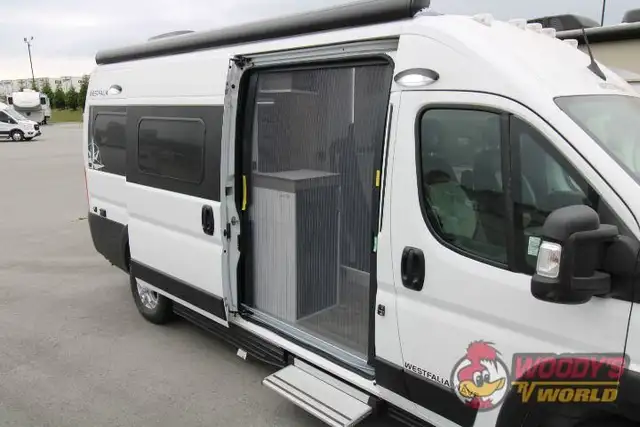 2025 WESTFALIA WAVE SKYLIGHT in RVs & Motorhomes in Abbotsford - Image 30
