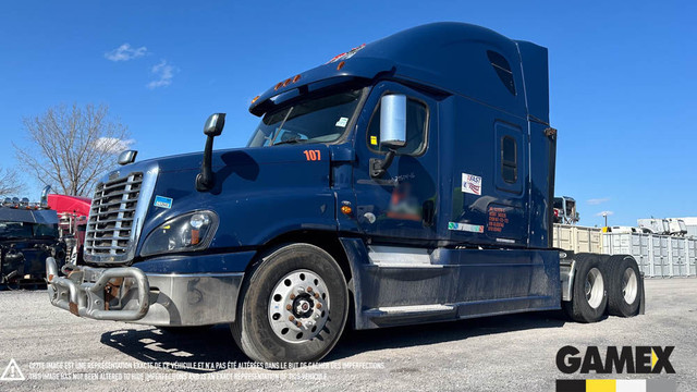 2016 FREIGHTLINER CASCADIA CAMION HIGHWAY in Heavy Trucks in Longueuil / South Shore