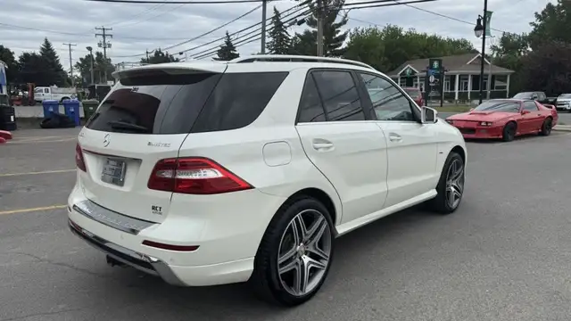 2012 Mercedes-Benz M-Class ML 350 BlueTEC in Cars & Trucks in Laval / North Shore - Image 6