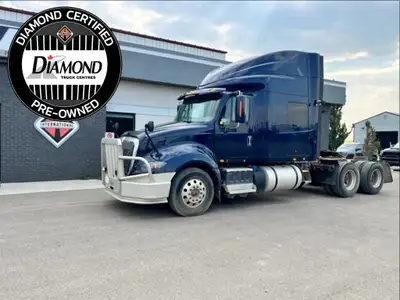 This pre-owned 2017 73in sleeper highway tractor is a Diamond Certified full maintenance lease retur...