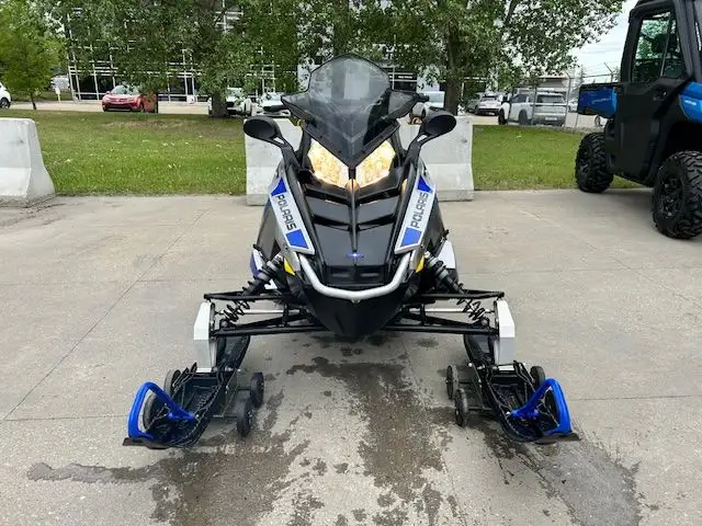*SUMMER SALE*  2021 POLARIS 550 INDY LXT NORTHSTAR  *FAN-COOLED* in Snowmobiles in Strathcona County - Image 5