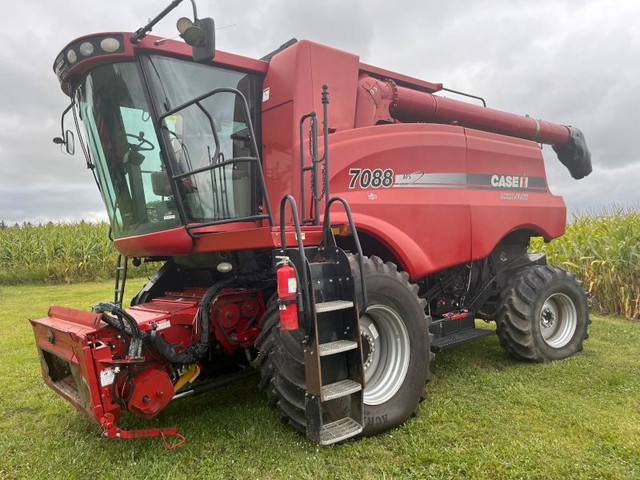 2009 CASE IH 7088 AXIAL FLOW COMBINE in Farming Equipment in Norfolk County