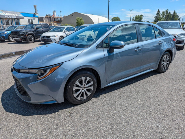 2022 Toyota Corolla Hybrid w/Li Battery in Cars & Trucks in Ottawa