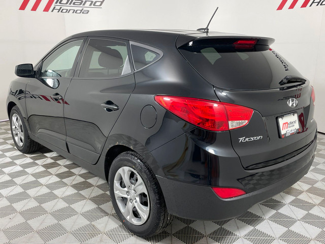 2015 Hyundai Tucson GL AWD at in Cars & Trucks in Barrie - Image 3