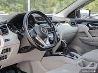 2021 Nissan Qashqai SV 4D Sport Utility Blue CVT with Xtronic FWD 2.0L DOHC Reviews: * The Qashqai’s... (image 8)