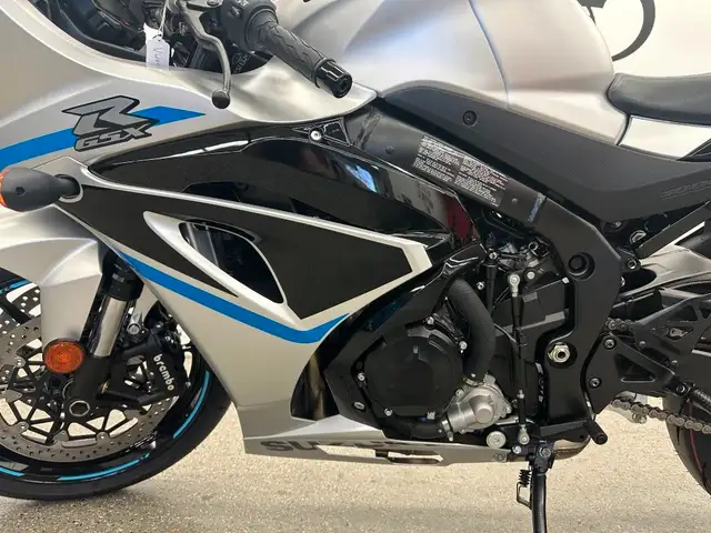 2025 Suzuki GSX-R1000AM5 GSXR - V6447NP - -No Payments for 1 Yea in Sport Bikes in Markham / York Region - Image 19