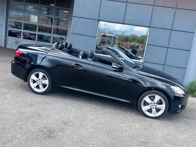 Engine: V6 Cylinder Engine 3.5L/228CI L/100Km City: 11.5 L/100Km Hwy: 7.9
