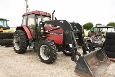 CASE IH 5230 TRACTOR. ONE OWNER! 4WD, CAB/AIR, ALLIED 2795S LOADER & BUCKET, SIDE MIRRORS, FRONT FEN...