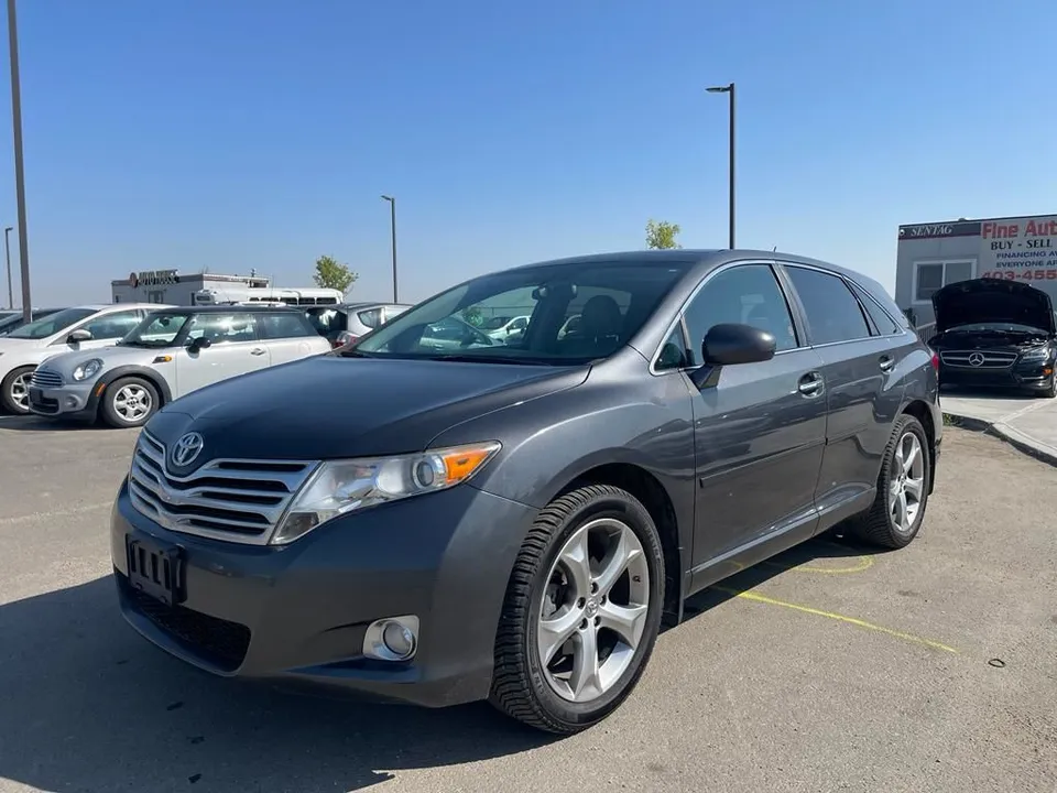 2009 Toyota Venza V6 AWD :: Clean Carfax Report
