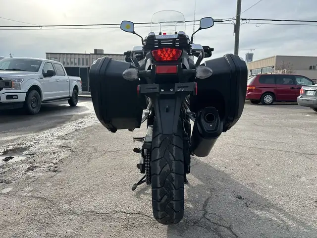 2014 Suzuki V-Strom 1000 ~ VSTROM 1000CC ~ VERSATILE ~ CLEAN BIK in Street, Cruisers & Choppers in City of Toronto - Image 16