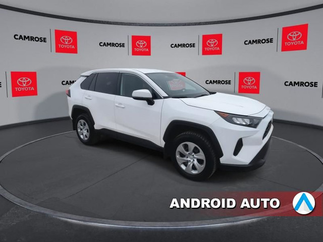 2022 Toyota RAV4 LE AWD - Heated Seats - Apple CarPlay in Cars & Trucks in Edmonton - Image 2