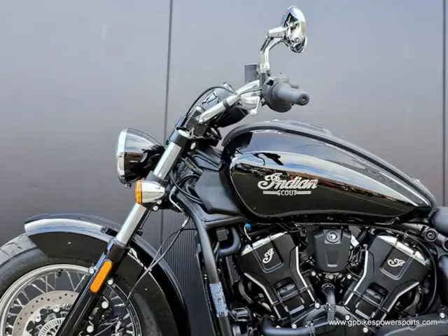 2025 Indian Motorcycles Scout Classic Black Metallic in Sport Touring in Oshawa / Durham Region - Image 19
