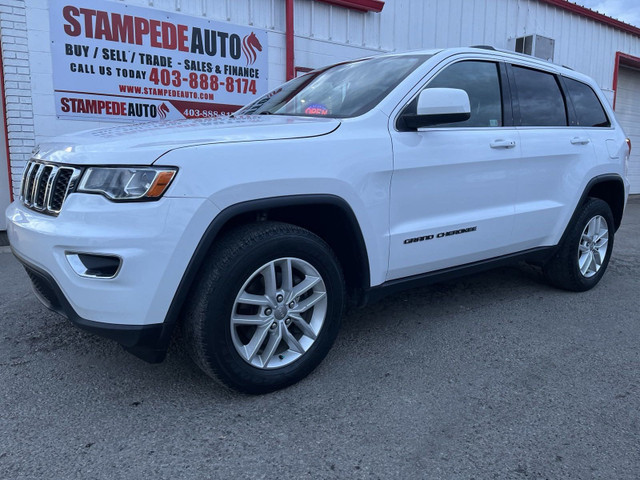 2018 Jeep Grand Cherokee Laredo 4x4 in Cars & Trucks in Calgary - Image 3