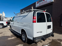 2016 GMC Savana 2500 Cargo Van 4.8L V8 Gas Engine RWD Ladder Rack & Interior Shelving Options: Facto... (image 2)