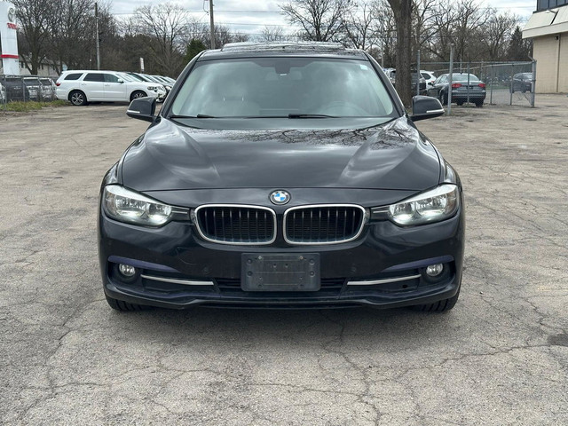 2016 BMW 3 SERIES 320i xDrive SEDAN AWD I CLEAN CARFAX I LOADED  in Cars & Trucks in Hamilton - Image 2