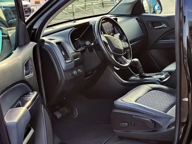 2020 Chevrolet Colorado 4WD Z71 Z71|CREW CAB|REAR WINDOW in Cars & Trucks in City of Toronto - Image 10