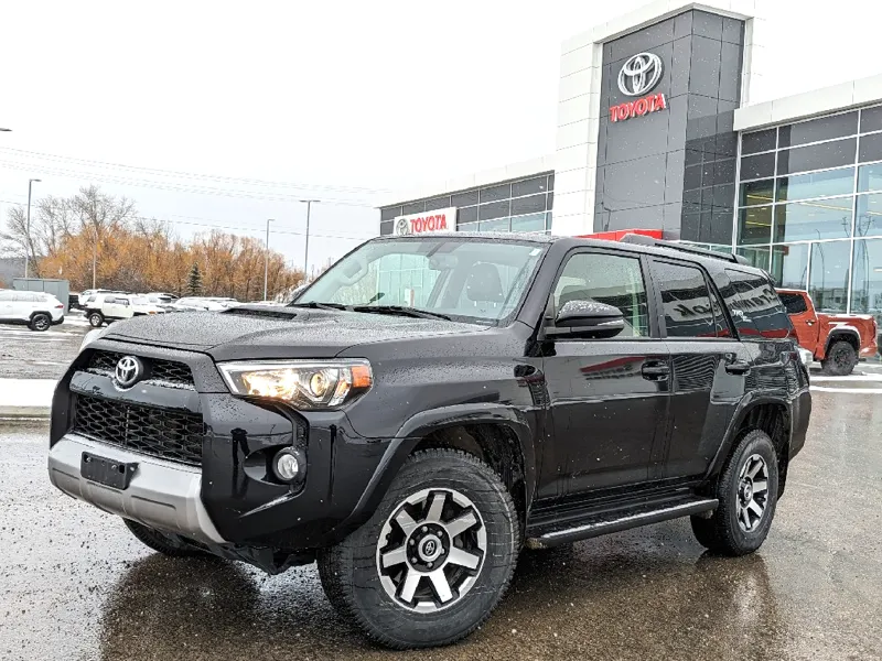 2019 Toyota 4Runner TRD Off Road LOW MILEAGE- 4.0L- 6CYLINDER- S