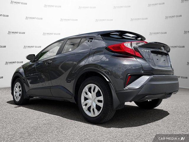 2022 Toyota C-HR in Cars & Trucks in Ottawa - Image 4