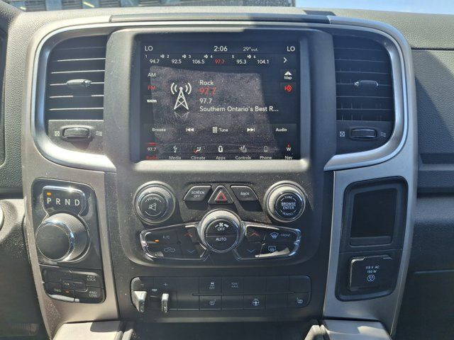 2019 Ram 1500 Classic SLT Crew 4X4 | Hemi | Heated Bucket Seats in Cars & Trucks in Guelph - Image 4