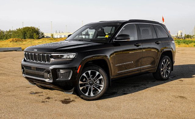 2025 Jeep Grand Cherokee Overland in Cars & Trucks in Strathcona County